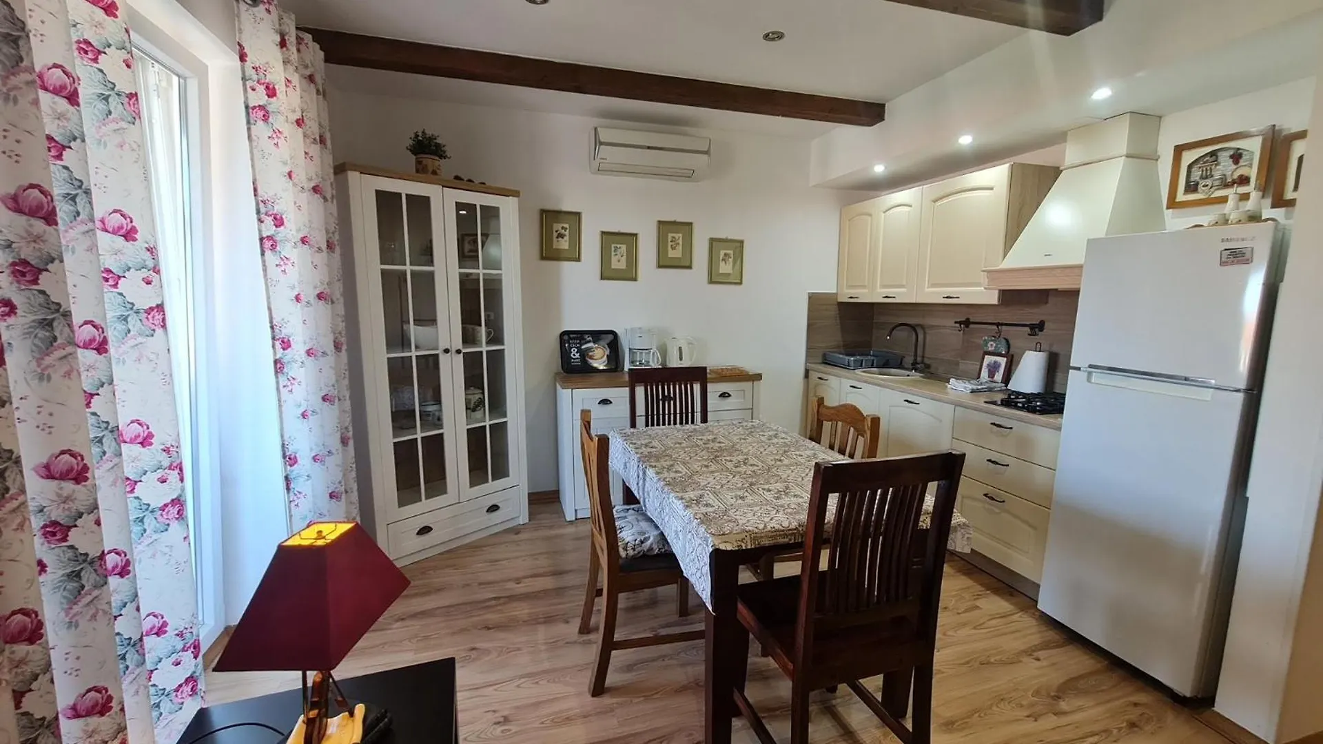 Apartments Erna Porec